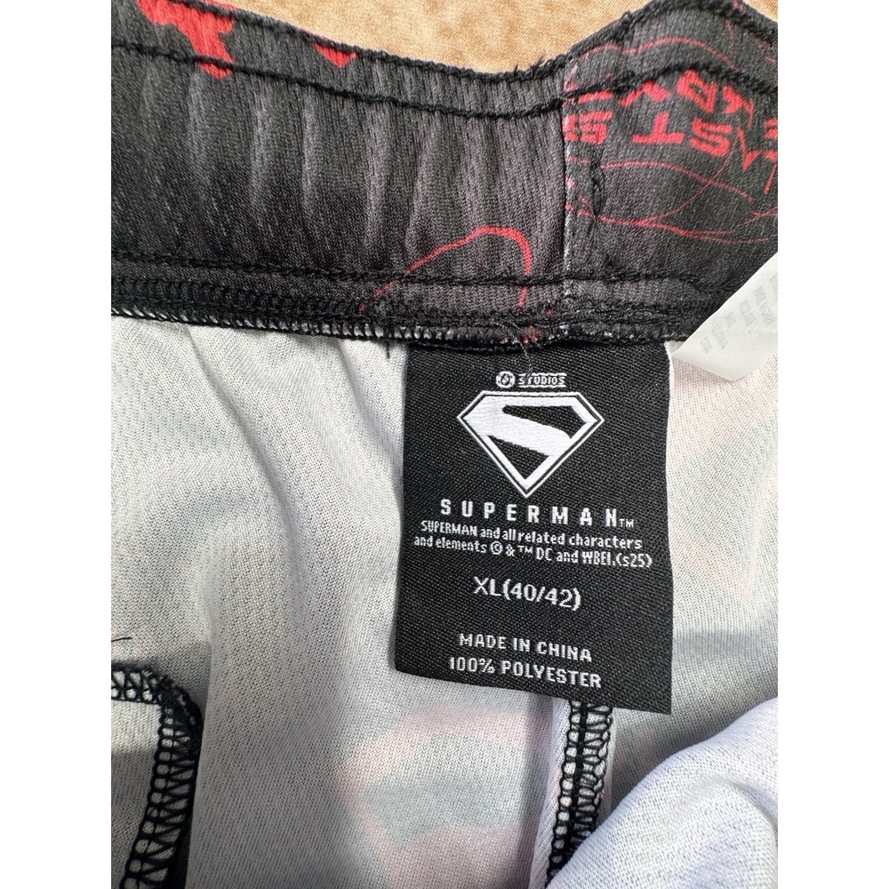 Men's Superman Black Swim trunks Shorts Bathing suit XL NWT - Picture 5 of 7